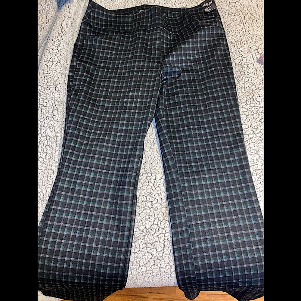 New York and company straight leg pants